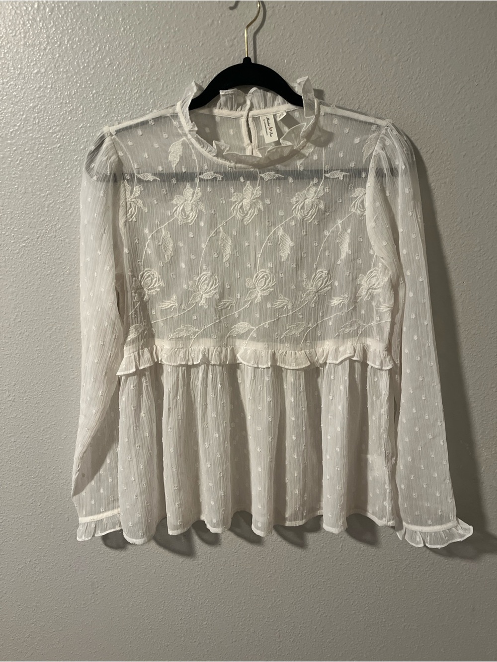 Free People sheer Delicate White Floral Lace Peplum Blouse top size 4/ small